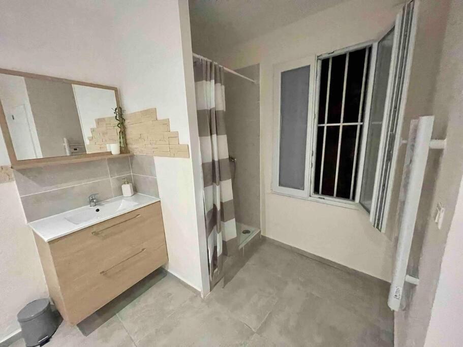 Toulon: Superbe Appartement Atypique 2 Chambres Ngoại thất bức ảnh
