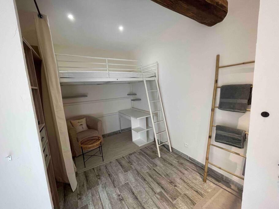 Toulon: Superbe Appartement Atypique 2 Chambres Ngoại thất bức ảnh